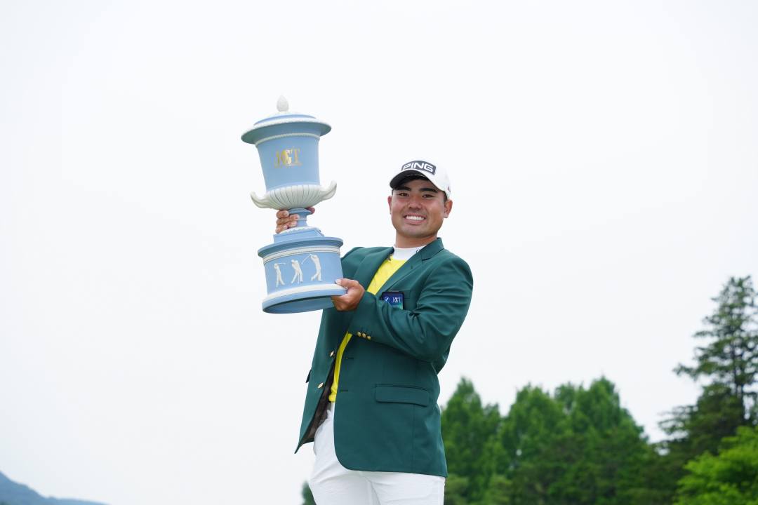 画像: 日本ゴルフツアー選手権優勝時の蟬川泰果(撮影/岡沢裕行)
