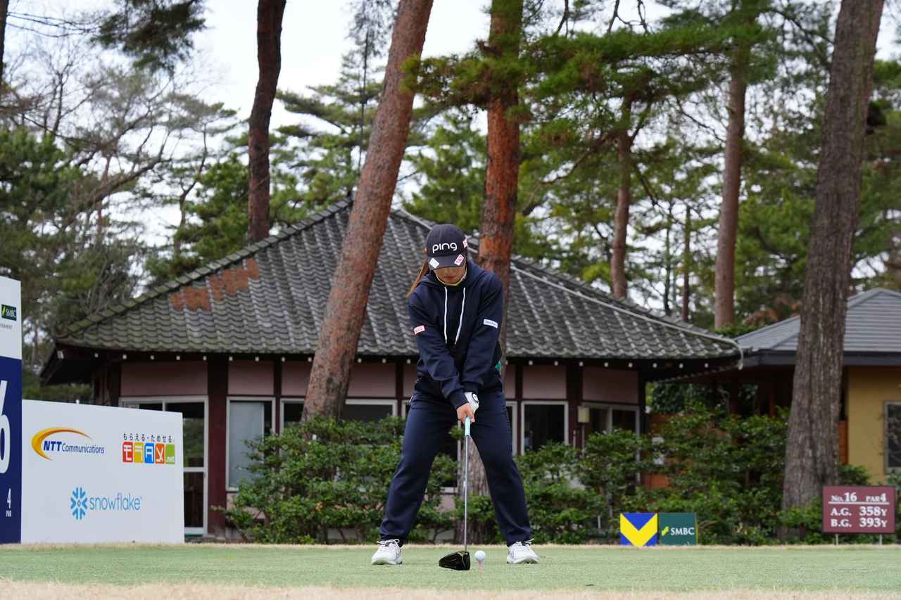 画像 : 1番目の画像 - 年間女王となった佐久間朱莉のドライバー連続正面写真！ - みんなのゴルフダイジェスト