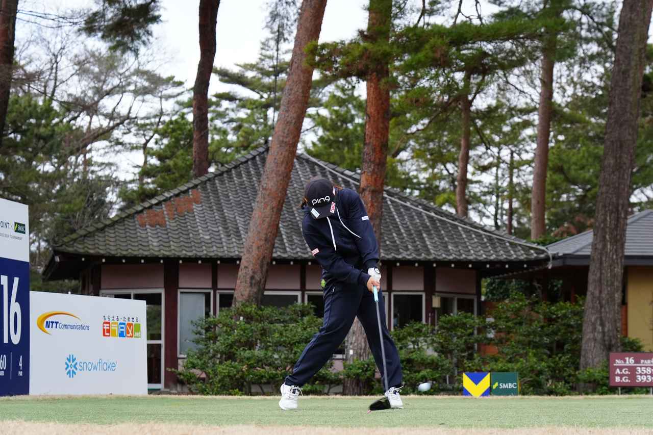 画像 : 7番目の画像 - 年間女王となった佐久間朱莉のドライバー連続正面写真！ - みんなのゴルフダイジェスト