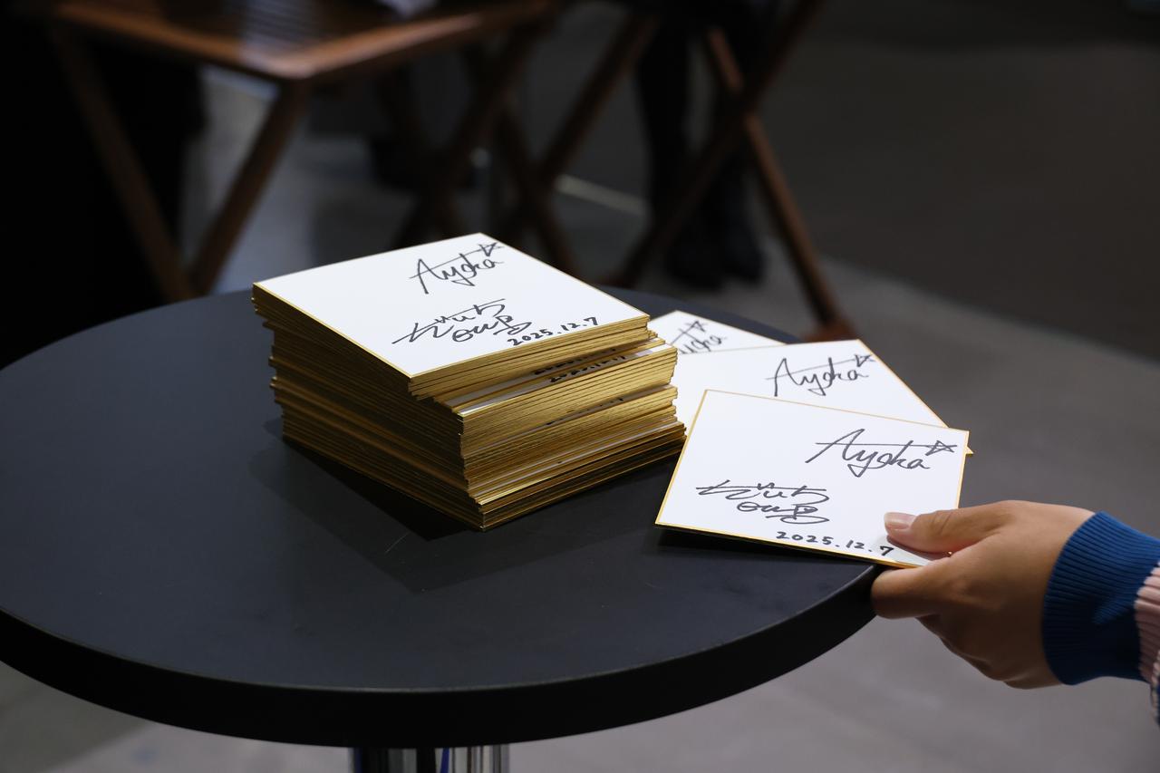 画像: VIVA HEART商品を購入した方限定で古江プロ、菅原氏のサインが貰える撮影会も実施