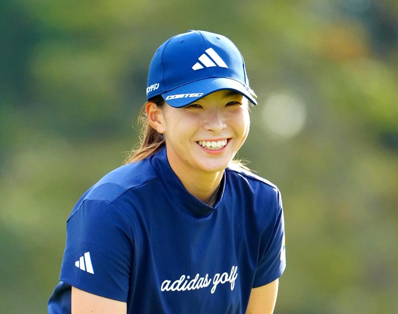 画像: Qシリーズ2日目18位タイの渋野日向子