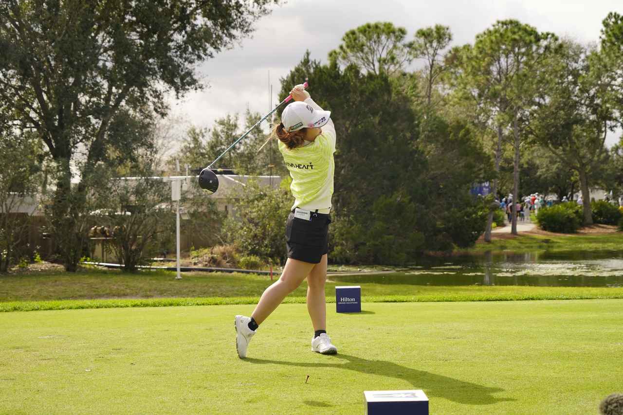 画像 : 35番目の画像 - 古江彩佳　ドライバー正面連続写真 - みんなのゴルフダイジェスト