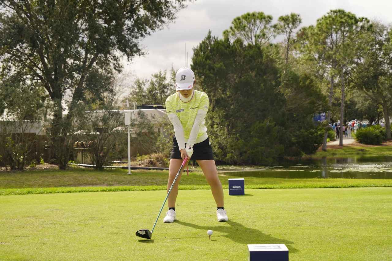 画像 : 7番目の画像 - 古江彩佳　ドライバー正面連続写真 - みんなのゴルフダイジェスト