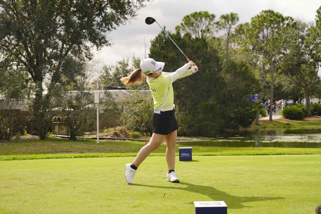 画像 : 31番目の画像 - 古江彩佳　ドライバー正面連続写真 - みんなのゴルフダイジェスト