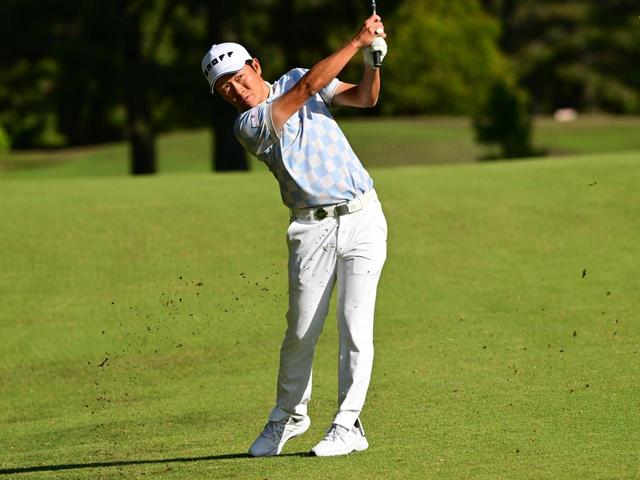 画像: 浅地洋佑も「HyperFlex」を履く。※写真は「中日クラウンズ」最終日（撮影／有原裕晶）