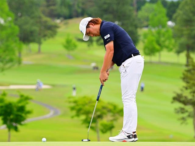 画像: 今シーズン2勝を挙げ賞金王に輝いた金子駆大は「HyperFlex」を使用。※写真は初勝利を挙げた「関西オープンゴルフ選手権競技」最終日（撮影／有原裕晶）