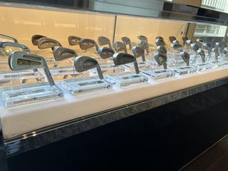 歴代モデル展示ブース①