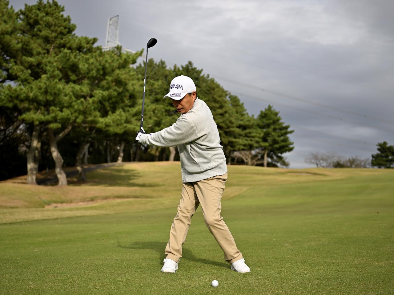 画像: 腰は逃げたりしない