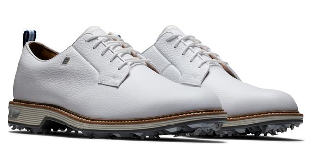 画像: Premiere Series Field。靴紐を通す羽根部分が甲の上にくる外羽根タイプのため、フォーマルな見た目ながら履きやすさも併せ持つ