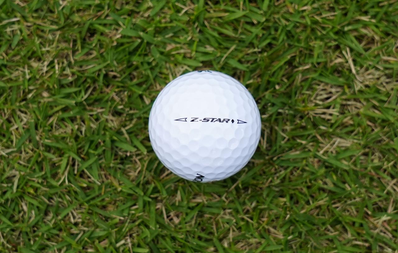 画像: ボールはスリクソンZスターダイヤモンド。アイアンショットのスピンコントロール性能と飛距離性能のバランスを評価している
