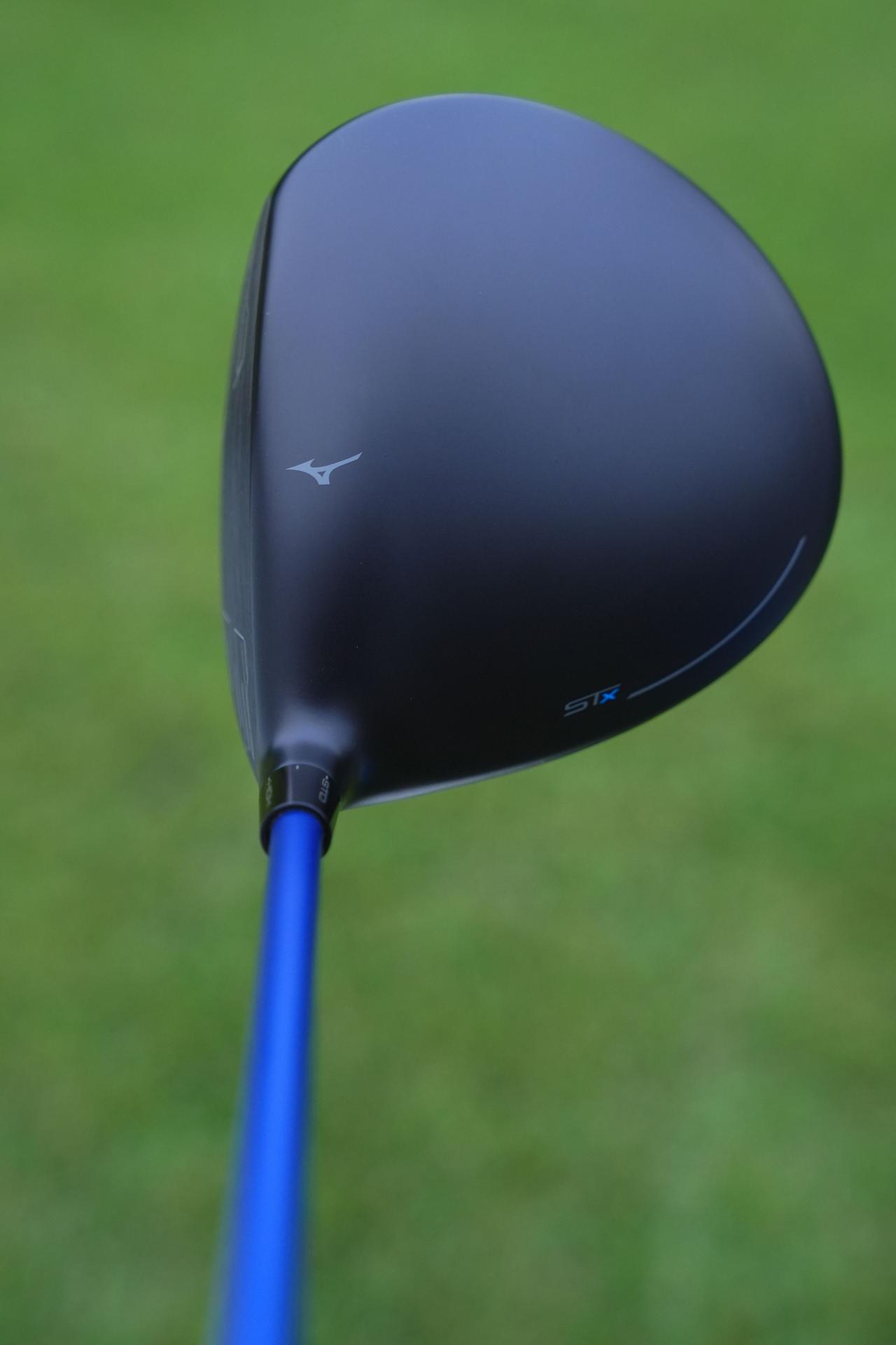 画像 : 1W/ミズノ ST-X 230(10.5→9.5)・フジクラ 24ベンタス ブルー(6X)