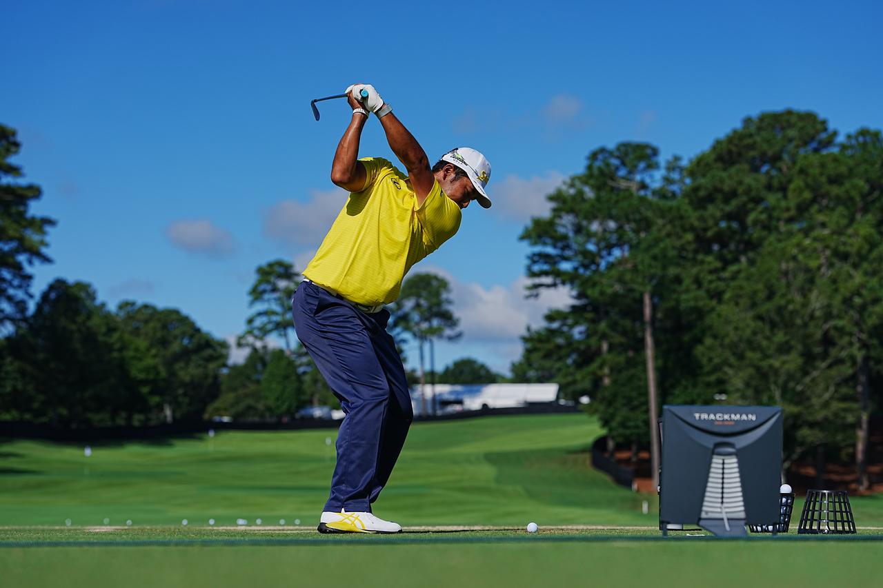 画像 : 4番目の画像 - 松山英樹アイアン後方連続写真！（PHOTO／Yoshihiro Iwamoto） - みんなのゴルフダイジェスト