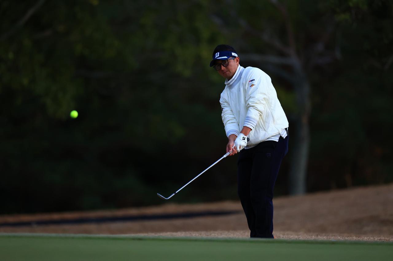 画像 : 15番目の画像 - 【写真で振り返る】片岡大育の1位を決めたチップインバーディ（撮影/大澤進二） - みんなのゴルフダイジェスト