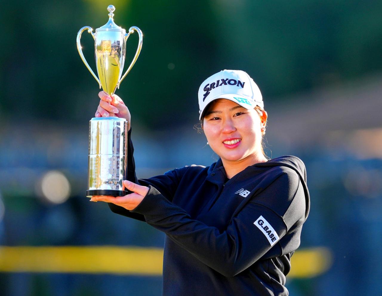 画像: プロ初戦の新人戦で優勝を飾り、賞金270万円を獲得（撮影/姉崎正）