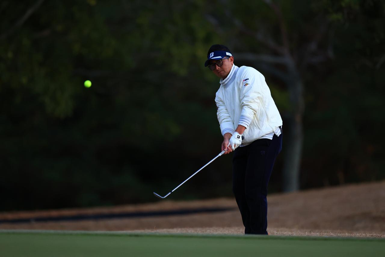 画像 : 13番目の画像 - 【写真で振り返る】片岡大育の1位を決めたチップインバーディ（撮影/大澤進二） - みんなのゴルフダイジェスト