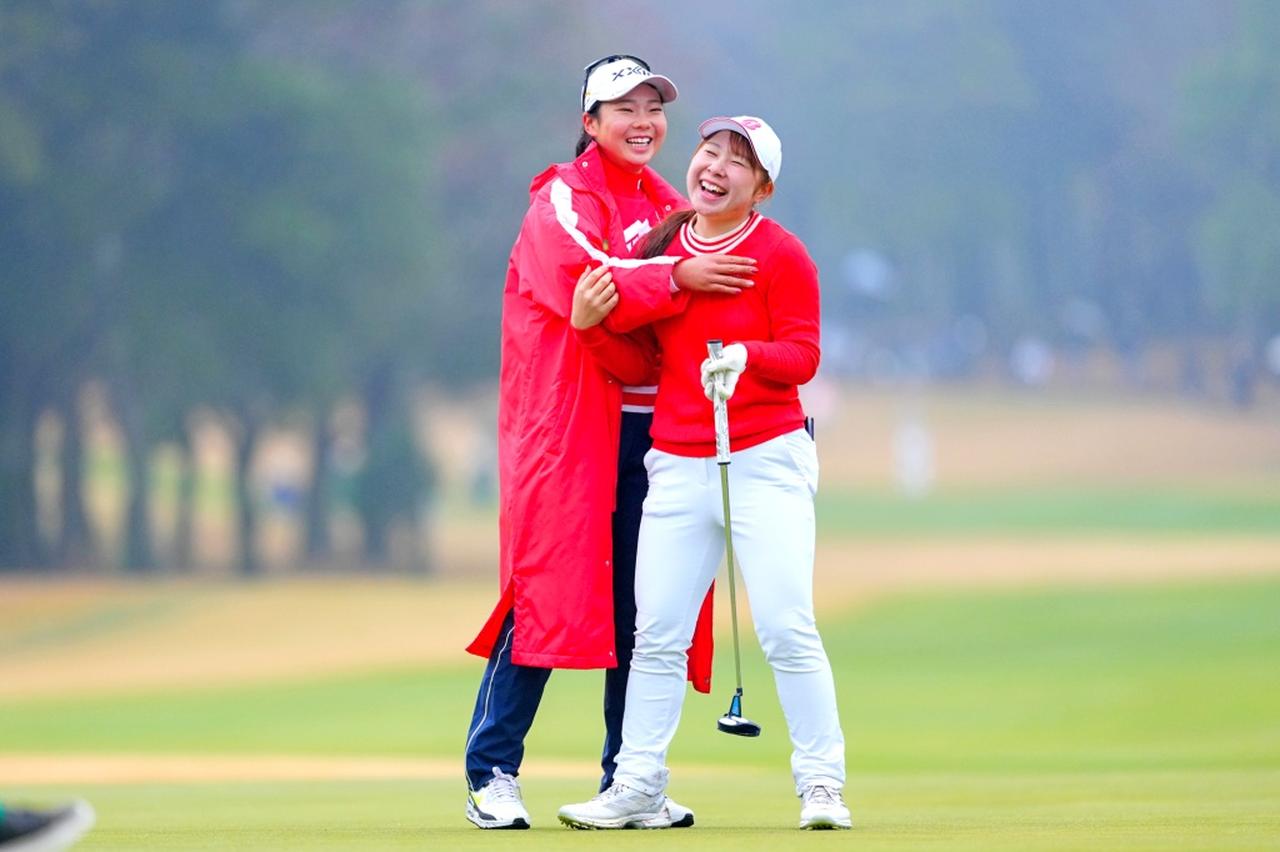 画像: 日章学園の同級生ペア、荒木と菅(撮影/姉崎正)