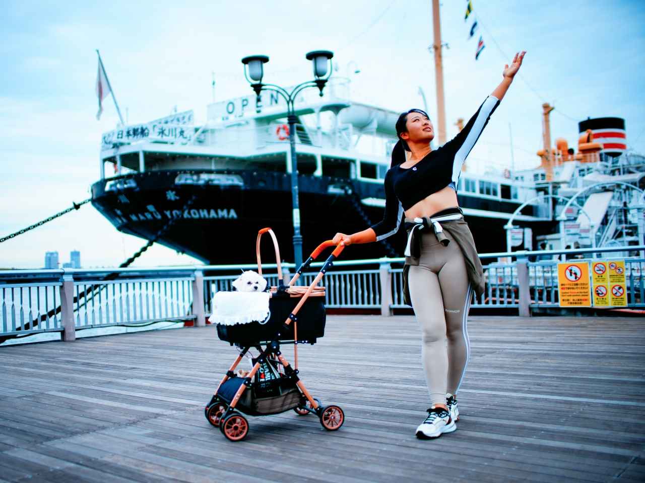 画像: 寒い時期でも朝イチから飛ばすために! 10秒でできる準備運動「腕グルグル背泳ぎ体操」【長谷川円香のいきなり飛び出す飛距離塾 #14】 - みんなのゴルフダイジェスト