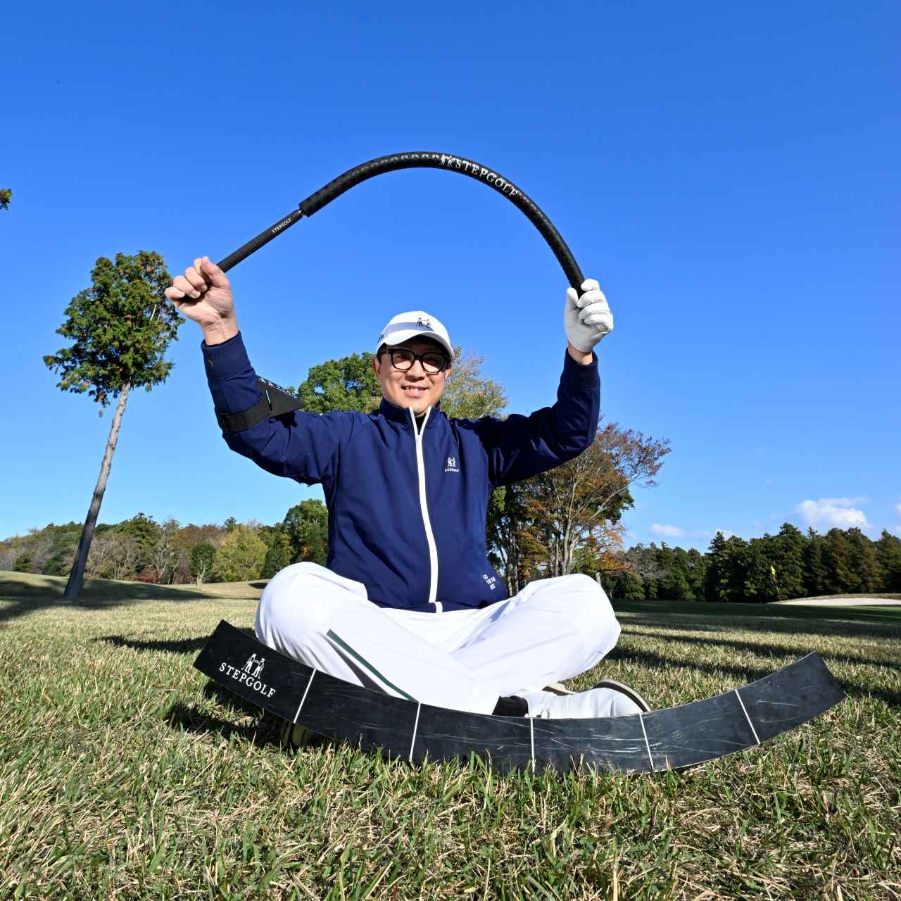 画像1: 「スウィングが激変します！」 芯を食う“トップ”と飛ばせる“タメ”をマスターできる練習器具＆ドリルを人気コーチが紹介【吉田一尊のお勧め練習器具3選・前編】