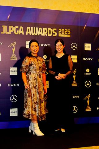 鬼頭さくら、浜崎未来