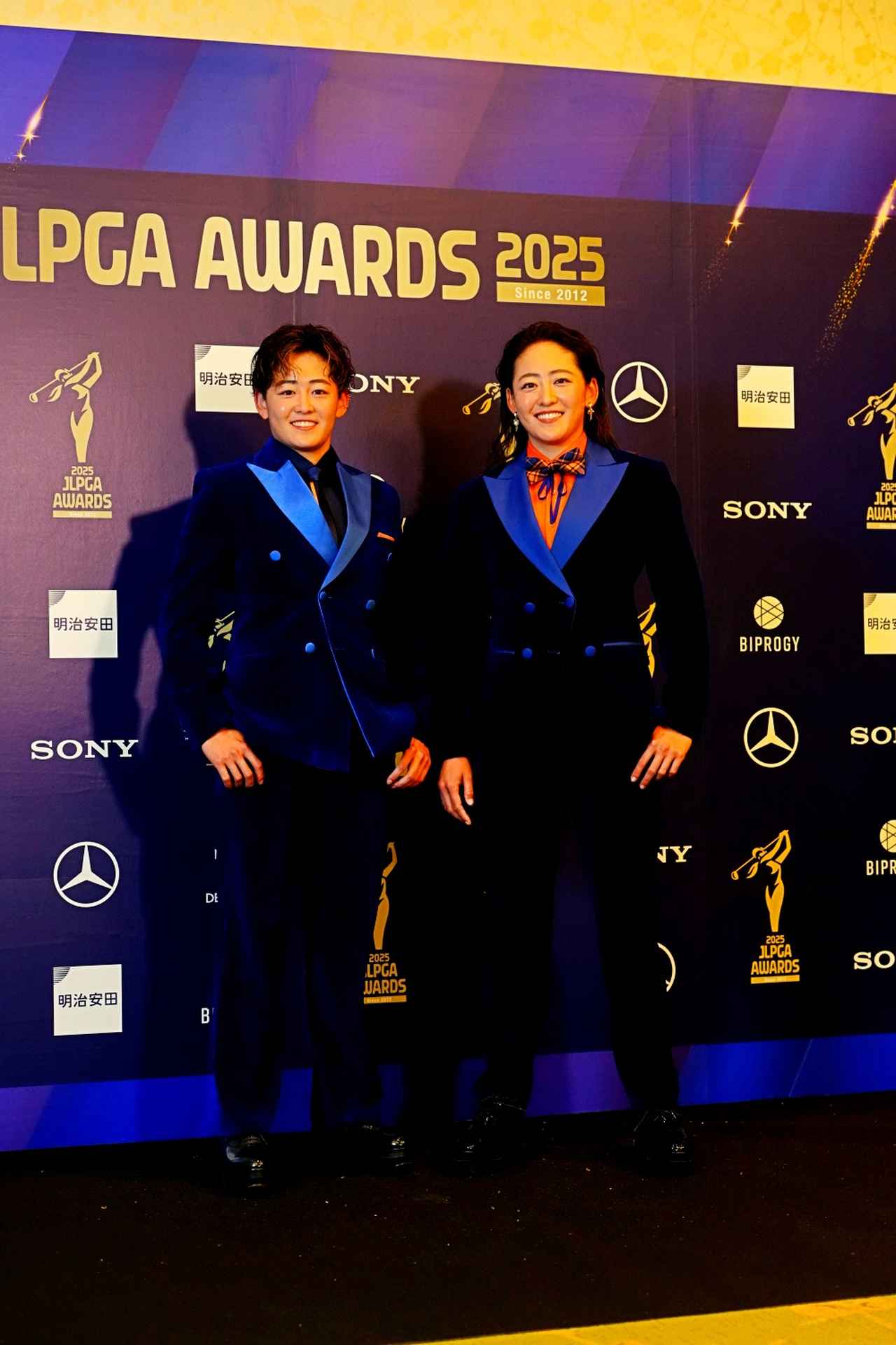 画像 : 岩井明愛、岩井千怜