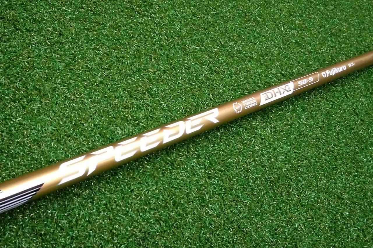 画像: 「SPEEDER NX GOLD」はタメが作りやすく、しっかりとボールをとられるインパクトが可能