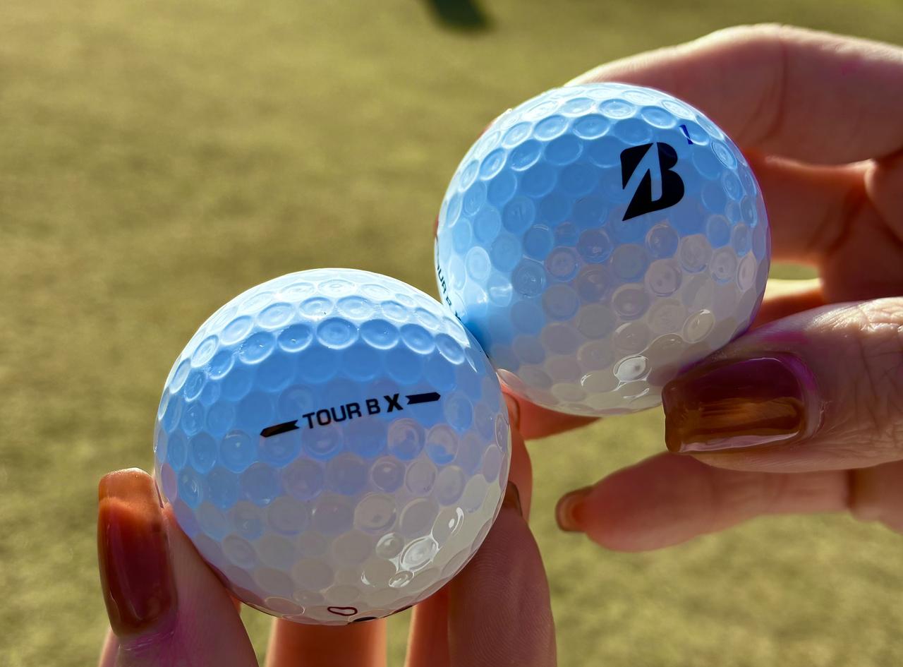 未発表のブリヂストン『TOUR B X/XS』の次期モデルを古江彩佳と嘉数光