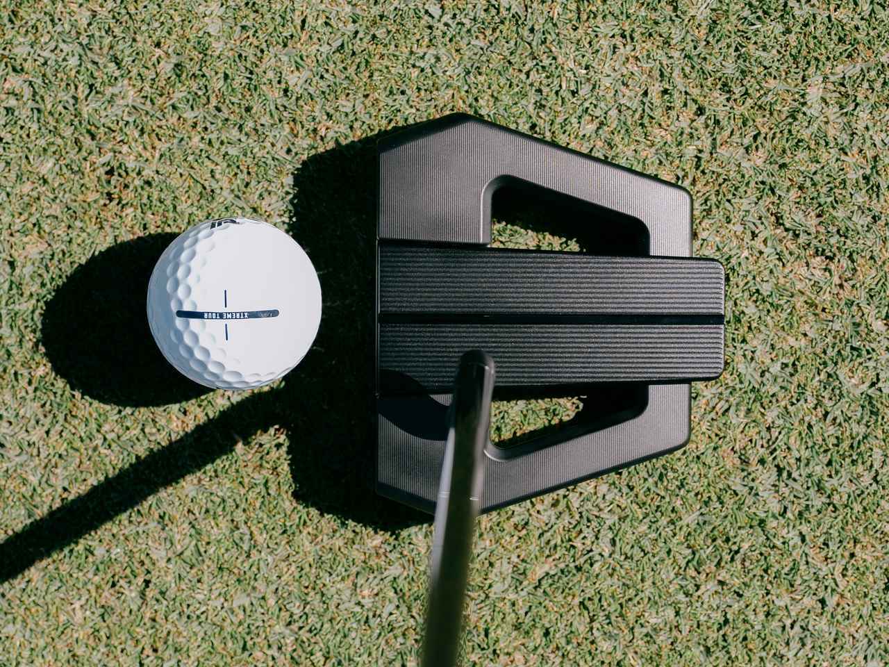 画像: “真っすぐ”の限界に挑む。PXGがゼロトルクパター最新作「Allan ZT Double Black」を6月5日より発売 - みんなのゴルフダイジェスト