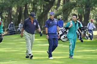 17年ダンロップフェニックストーナメント初日