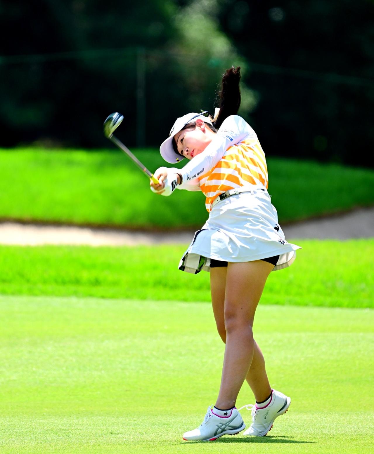 画像 : 13番目の画像 - 【写真20枚】手でつくるハートポーズやナチュラルスマイルの菅沼菜々 - みんなのゴルフダイジェスト