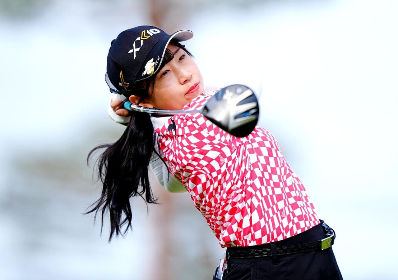 画像 : 9番目の画像 - 【写真20枚】手でつくるハートポーズやナチュラルスマイルの菅沼菜々 - みんなのゴルフダイジェスト