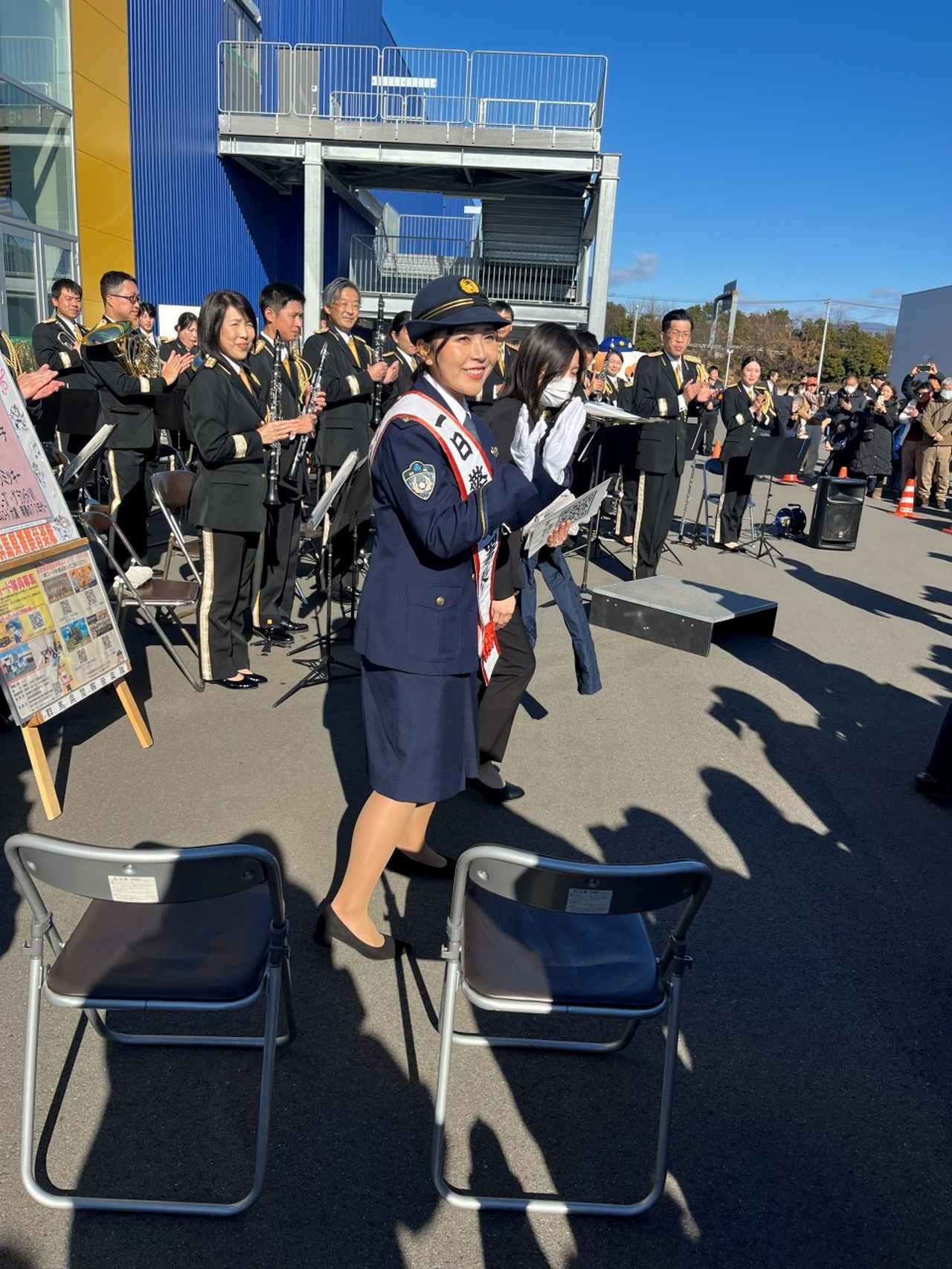画像 : 4番目の画像 - 【写真10枚】一日警察署長・青木の姿をお届け! - みんなのゴルフダイジェスト