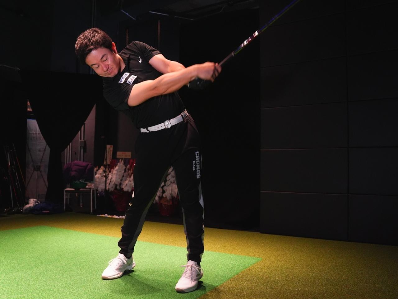 画像: ヒール下は「ヘッドがビュッと走っていい感じ」と松本プロ