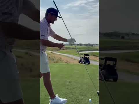 画像: Bryson Dechambeau’s new long golf driver #golf www.youtube.com
