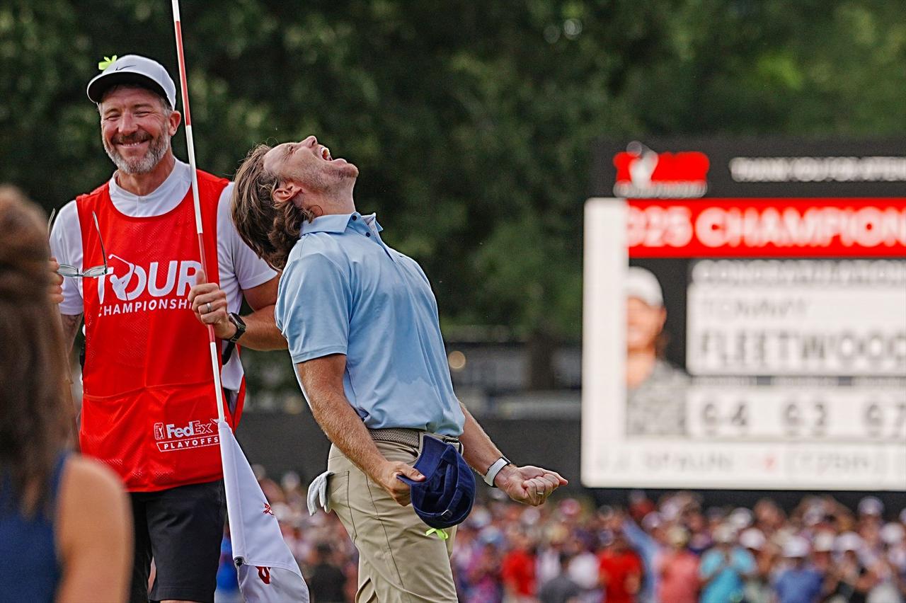 画像: 「自分にがっかりしていた」男が“最高のフィナーレ”！ フリートウッド、164試合目のドラマチック初V - みんなのゴルフダイジェスト