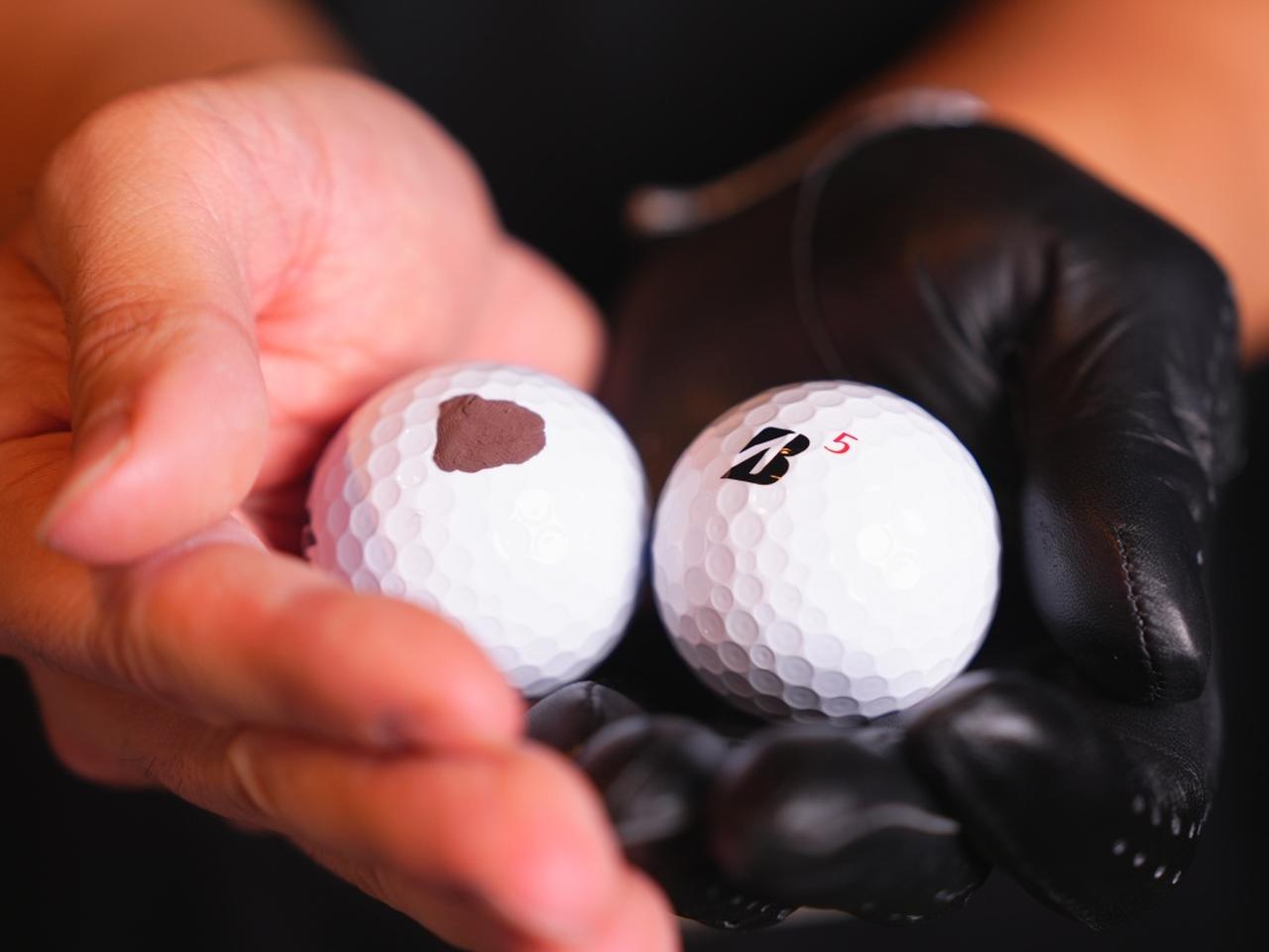 画像1: ボールに泥が付いていた。そのまま打つとどう飛ぶのか？ 実験してみた！【みんゴル実験室vol.1】 - みんなのゴルフダイジェスト