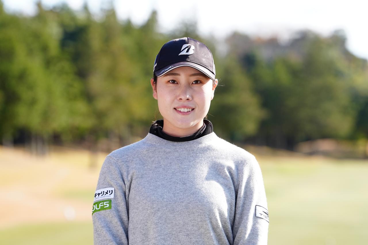 画像1: ニトリで猛追「66」の衝撃。横山珠々奈はフェース開閉で操る正統派！ ツアープロの父と掴んだ合格【新人女子プロのスウィング#2】