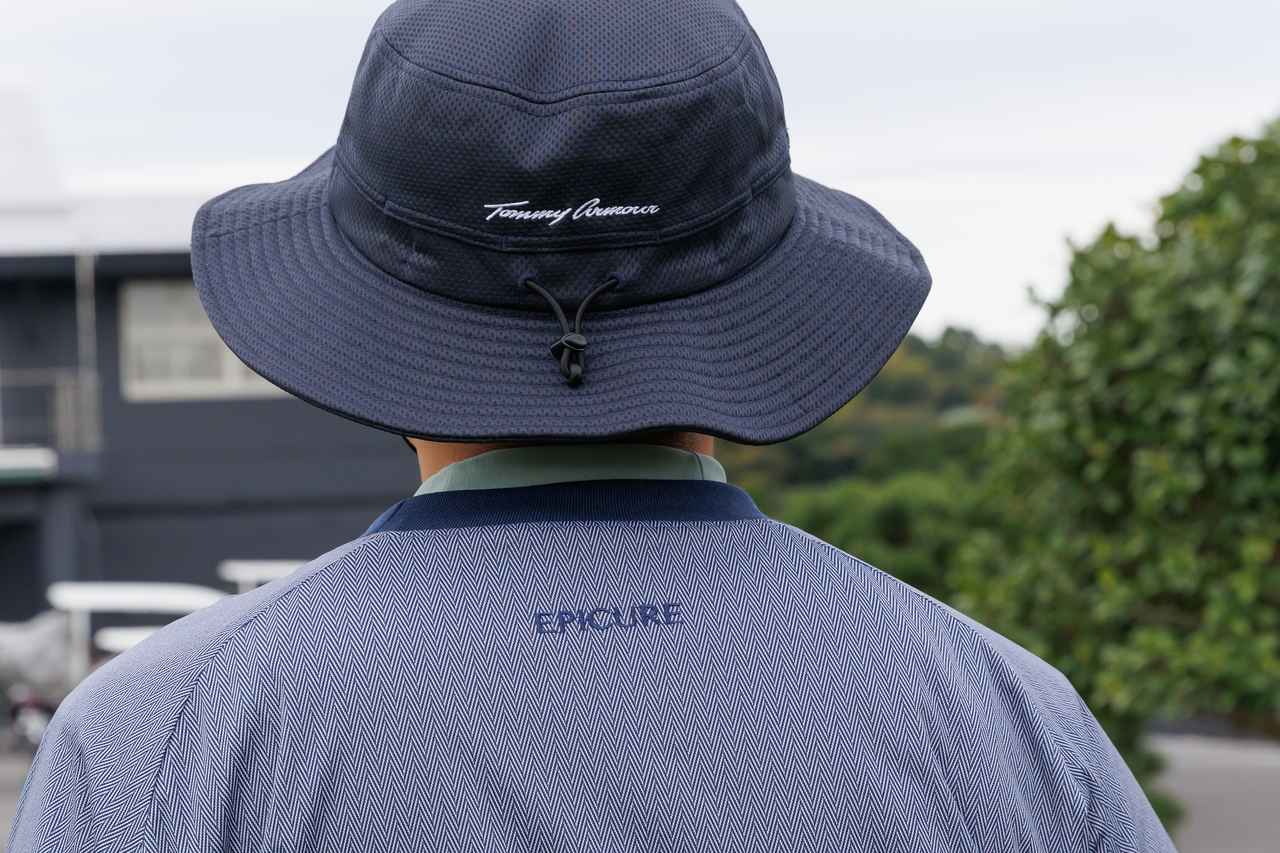 画像: メッシュ加工で通気性のあるアウトドアテイストの黒ハット