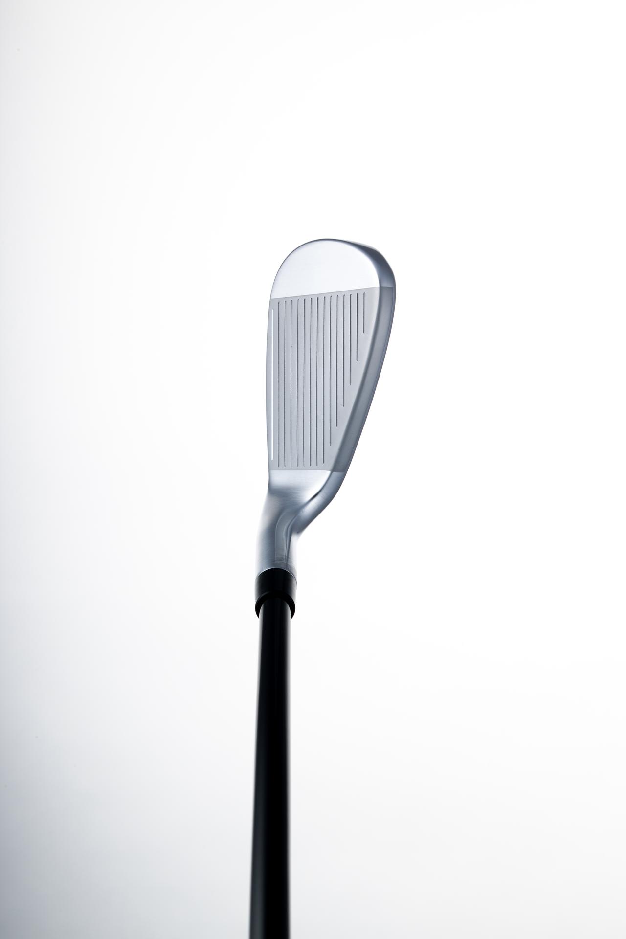 画像 : Qi MAX アイアン 9I