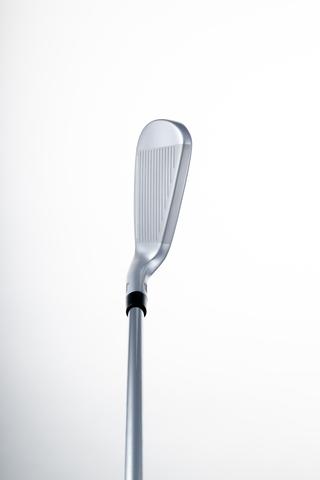 Qi MAX LITE アイアン 7I