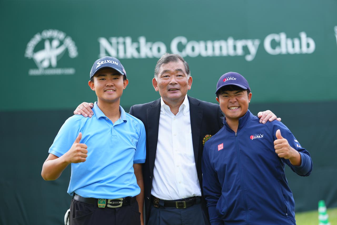 画像: 日光CCで開催された25年日本オープンで歴代覇者として会場を訪れていた中嶋常幸にはトミーアカデミーで指導を受ける（PHOTO/姉崎正）