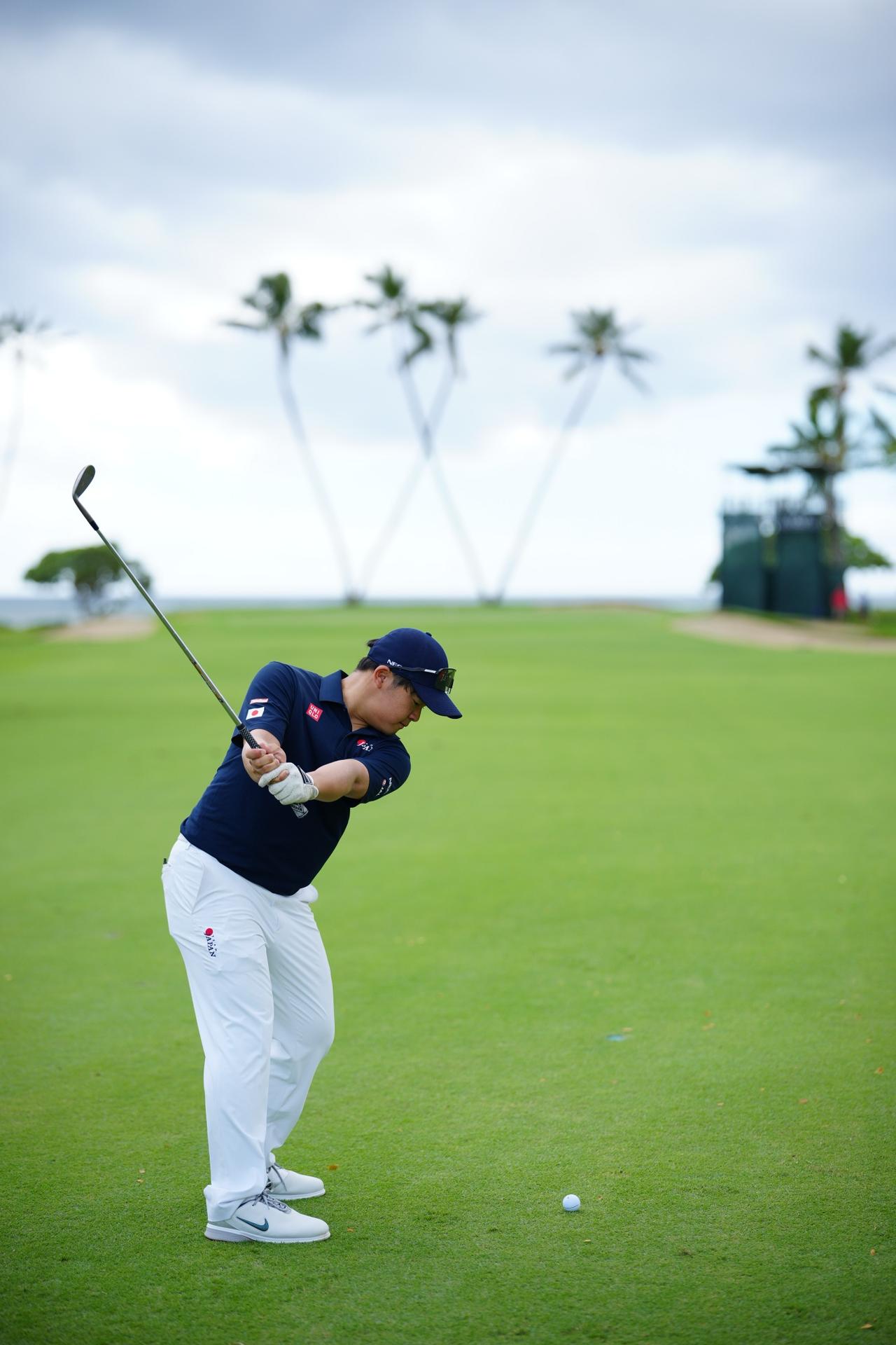 画像 : P3（テークバックで左腕が地面と平行）