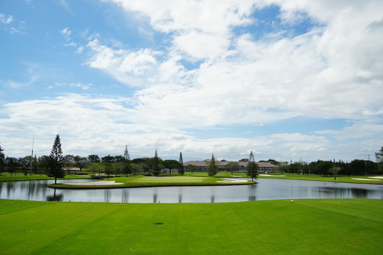 画像: プラデラベルデゴルフコース　No.15・155Y・PAR3　手前だけは絶対にNGですよー