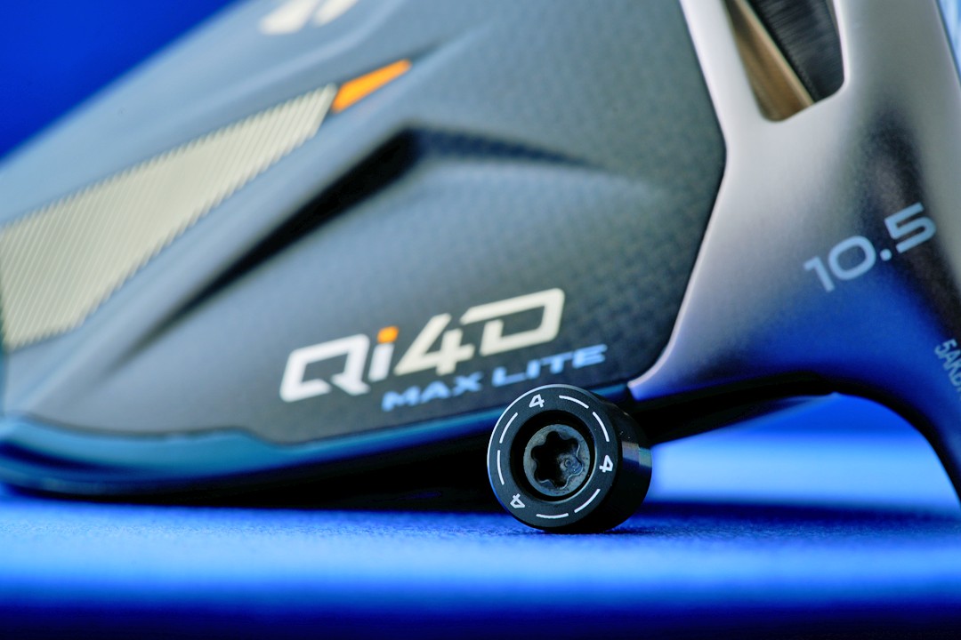 画像: 今回はウェイトが着脱可能になり、別売りのウェイトで調整ができる。標準搭載されているのは前方に4g