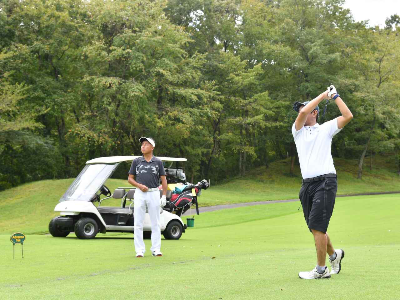 画像: 北野正之プロが教える100Y以内アプローチ改善術。「ターゲットラインに目盛りを付けていく」イメージで距離感を作ってみよう【距離感は手前から目線で作る①】 - みんなのゴルフダイジェスト