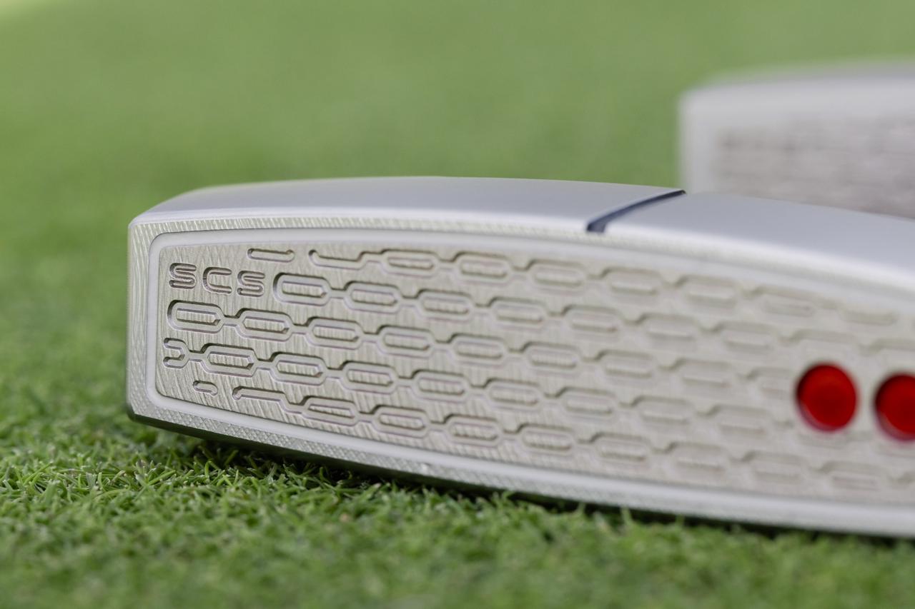 画像: フルフェースの「スタジオカーボンスチールインサート」