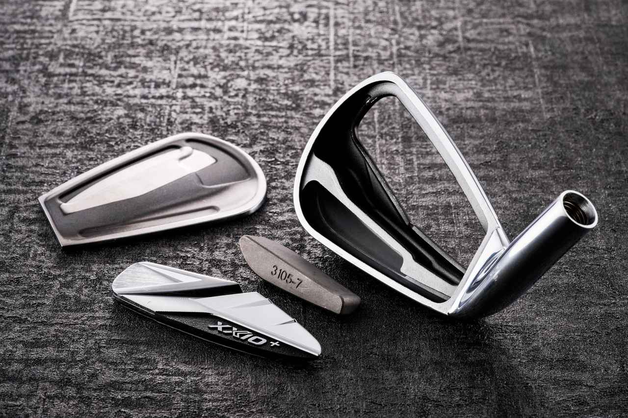 画像: ボディ下部に新たな溝を作り、その部分の剛性を抑えることでインパクト時のたわみを増やし初速が向上。またボディ下部に高比重タングステンウェイトを大きく配置することで、低重心＆センター重心化に成功。ボディはソフトステンレス