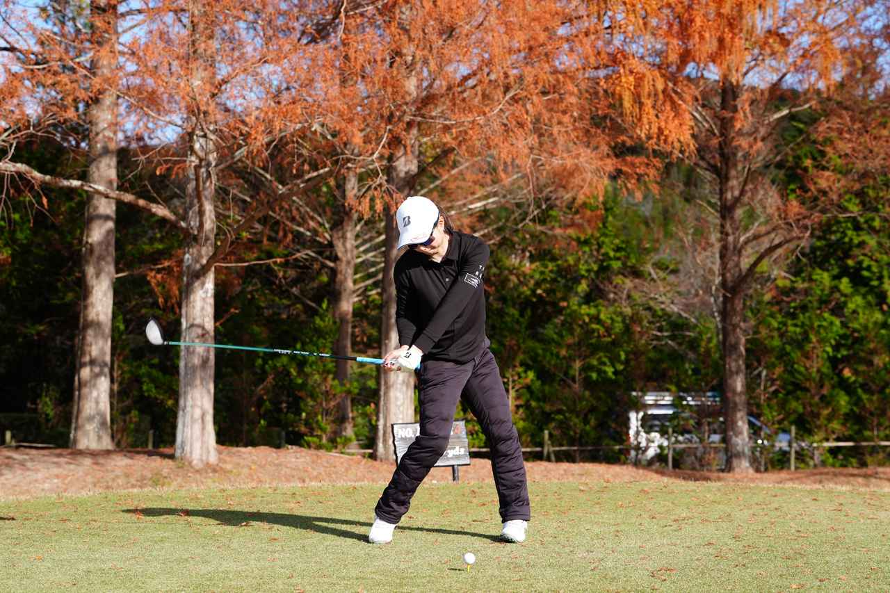 画像 : P6（シャフトが地面と平行）