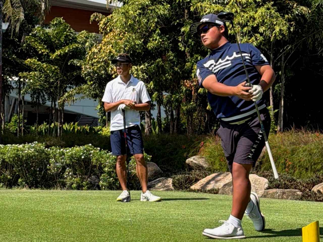 画像: 下半身主導のスウィング改善で、30ヤード飛距離を伸ばしたい加藤プロ