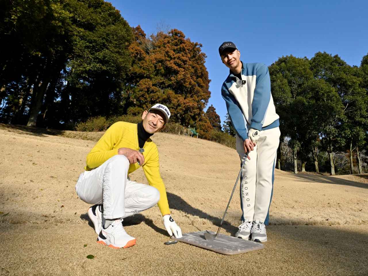 画像: 【ソールが滑っちゃうアプローチ①】マットをコスれば勝手にスピンがかかる!　ダフらないアプローチテクニック - みんなのゴルフダイジェスト