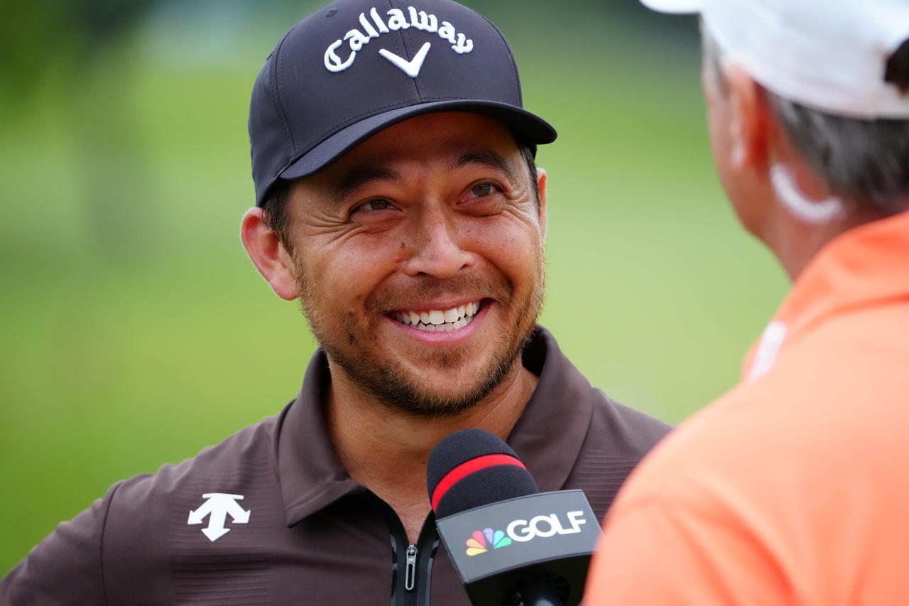 画像: 地元・サンディエゴで26年初戦を迎えるザンダー・シャウフェレ(写真は25年ベイカレント C レクサスでの優勝インタビュー、撮影/岡沢裕行)